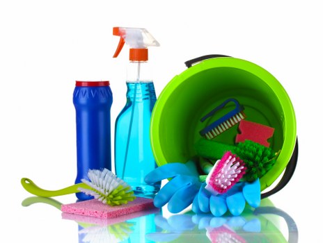 Local technician handling stubborn stains in a Bermondsey apartment