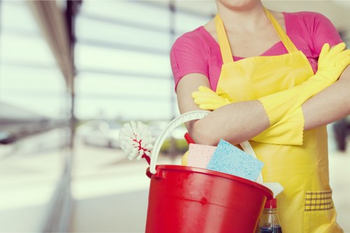 Detailed kitchen and bathroom end of tenancy cleaning in Bermondsey